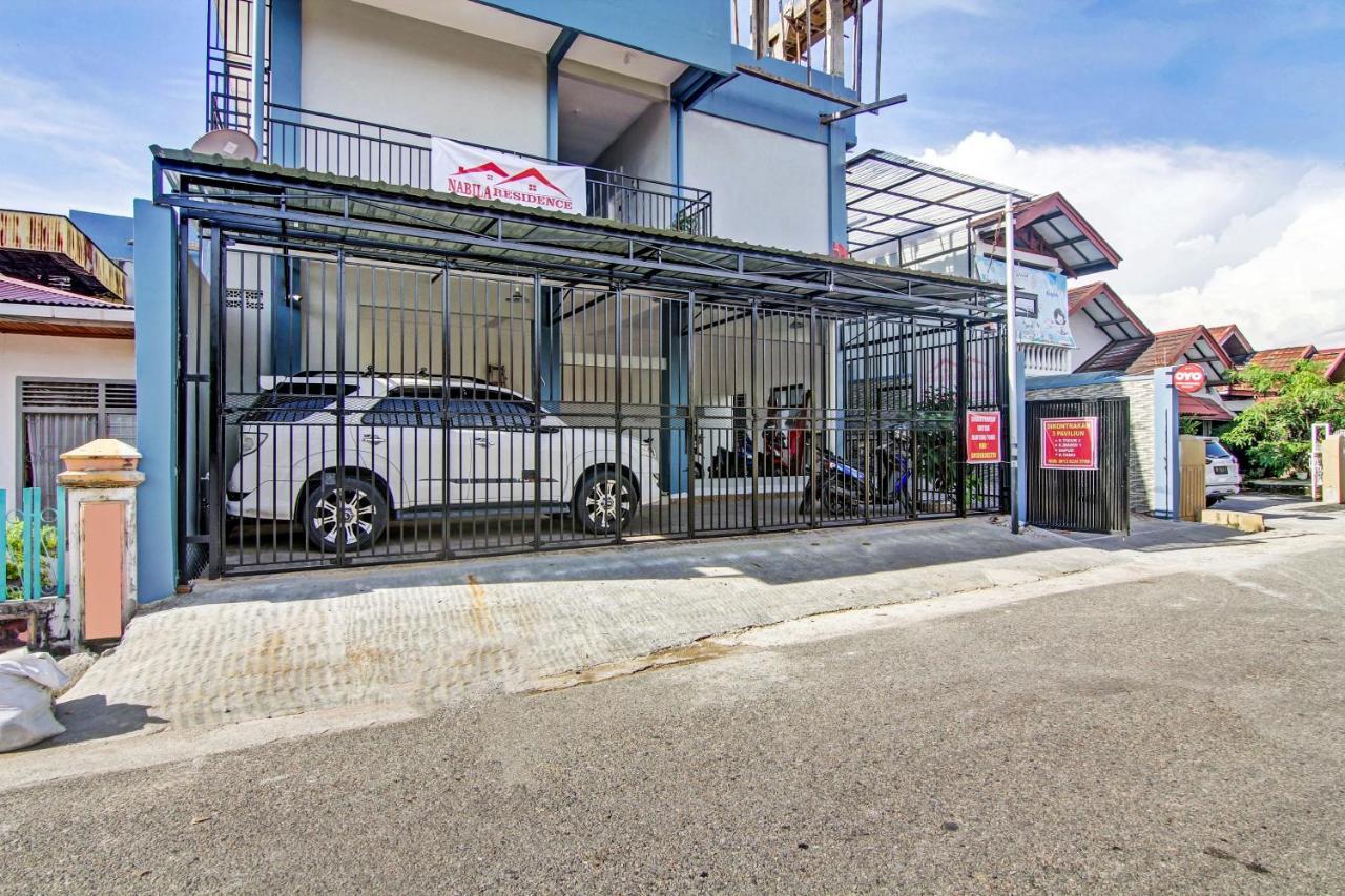 OYO 90704 Nabila Residence Syariah Padang  Luaran gambar
